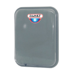 FLAT HYDRONIC EXPANSION TANK 4.8 GAL N30